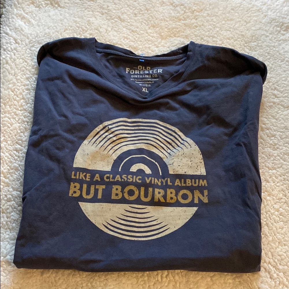 Blue Graphic Short Sleeve Tee with Vinyl Record Design